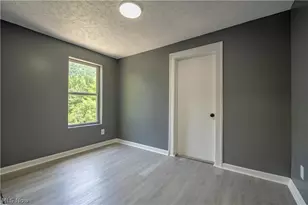 799 Fess Ave, Akron, OH 44307 - Photo 22