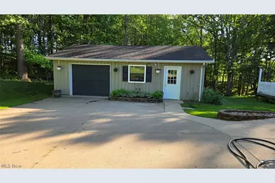 239 Cornes Road, Little Hocking, OH 45742 - Photo 4