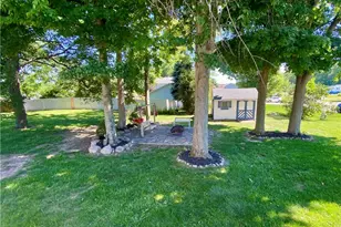869 Moss Canyon Dr, Amherst, OH 44001 - Photo 40