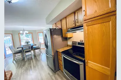 869 Moss Canyon Drive, Amherst, OH 44001 - Photo 12