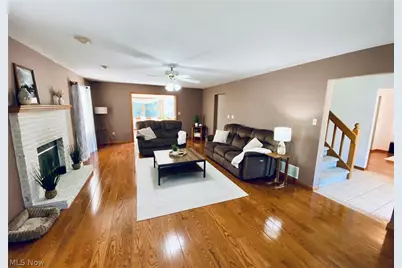 869 Moss Canyon Drive, Amherst, OH 44001 - Photo 6