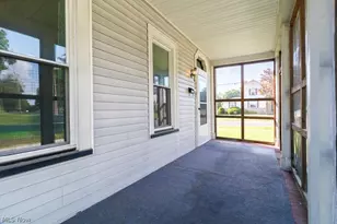 174 Elm St, Leetonia, OH 44431 - Photo 4