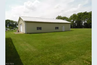 22122 Valley View Drive, West Lafayette, OH 43845 - Photo 12