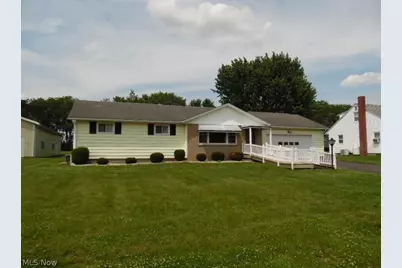 22122 Valley View Drive, West Lafayette, OH 43845 - Photo 14