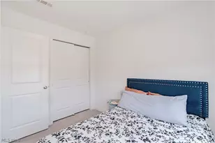434 Douglas St, Akron, OH 44307 - Photo 22