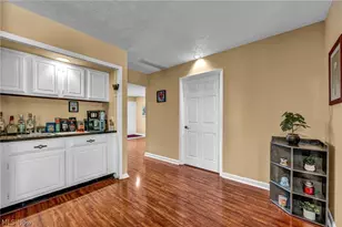 410-29 Willow Cir, Aurora, OH 44202 - Photo 8
