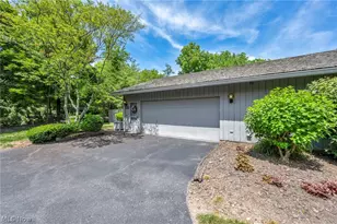 410-29 Willow Cir, Aurora, OH 44202 - Photo 48