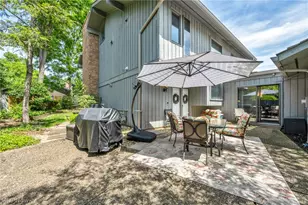 410-29 Willow Cir, Aurora, OH 44202 - Photo 2