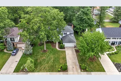 1785 Holdens Arbor Run, Westlake, OH 44145 - Photo 2