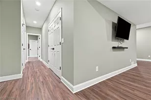 7434 Harps Mill Dr, Wadsworth, OH 44281 - Photo 36