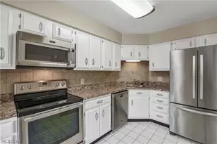 12550 Lake Ave, Oakwood, OH 44107 - Photo 12