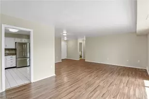 12550 Lake Ave, Oakwood, OH 44107 - Photo 10