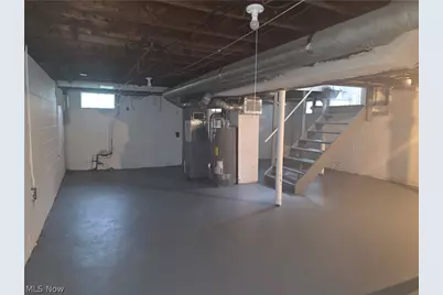 815 Russell Avenue, Akron, OH 44307 - Photo 14
