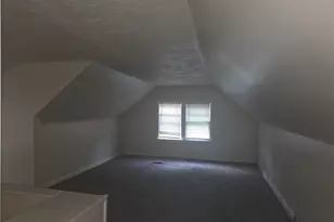 815 Russell Ave, Akron, OH 44307 - Photo 18