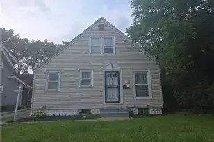 815 Russell Ave, Akron, OH 44307 - Photo 1