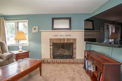 6145 Hollydale Avenue NE, Canton, OH 44721 - Photo 8