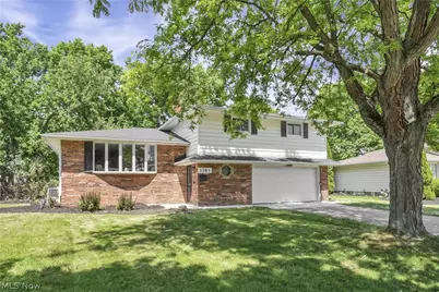 1581 N Circle View Drive, Green Hills, OH 44131 - Photo 4