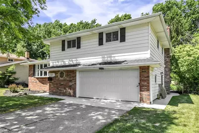 1581 N Circle View Drive, Green Hills, OH 44131 - Photo 2
