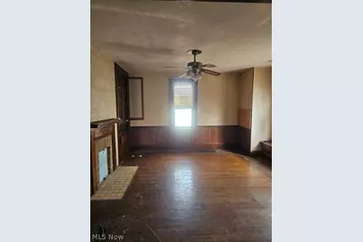 2149 E 31st Street, Lorain, OH 44055 - Photo 6
