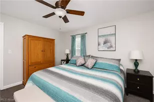 1421 Castlewood Ave SW, North Canton, OH 44720 - Photo 8