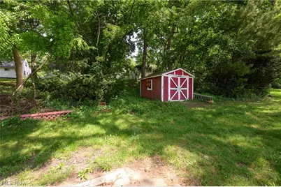 1279 Chippewa Avenue, Akron, OH 44305 - Photo 14