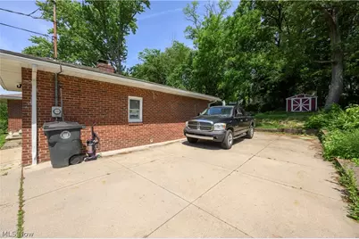 1279 Chippewa Avenue, Akron, OH 44305 - Photo 16