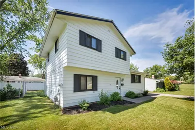 7386 Primrose Drive, Mentor on the Lake, OH 44060 - Photo 4