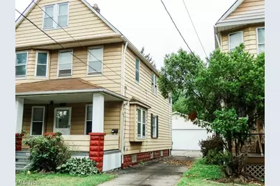 3864 E 52nd Street, Newburgh Heights, OH 44105 - Photo 2