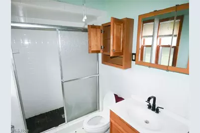 3864 E 52nd Street, Newburgh Heights, OH 44105 - Photo 8