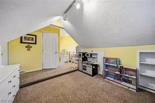 34212 Roberts Rd, Eastlake, OH 44095 - Photo 20