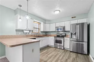 763 Valley View Ct, Kent, OH 44240 - Photo 12