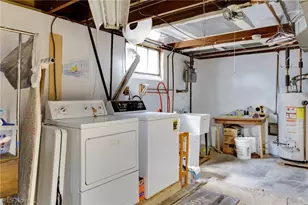 125 Frederick St, Doylestown, OH 44230 - Photo 30