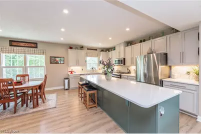 4033 N Steels Circle #31, Cuyahoga Falls, OH 44223 - Photo 8