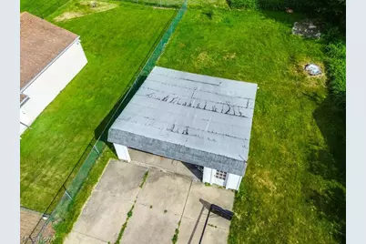 29800 Robert Street, Wickliffe, OH 44092 - Photo 38