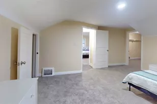 1312 Wellesley Ave, Steubenville, OH 43952 - Photo 18