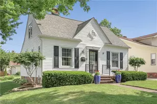 18236 Ponciana Ave, Loveland, OH 44135 - Photo 2