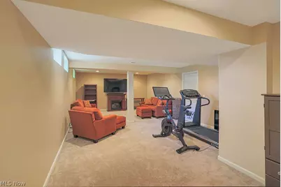 679 Jockeys Circle, Avon Lake, OH 44012 - Photo 18
