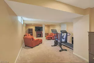 679 Jockey's Cir, Avon Lake, OH 44012 - Photo 18