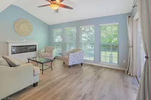 679 Jockey's Cir, Avon Lake, OH 44012 - Photo 6