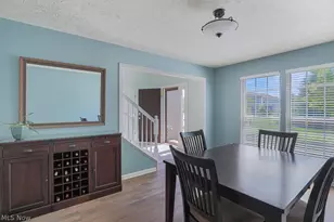 679 Jockey's Cir, Avon Lake, OH 44012 - Photo 8
