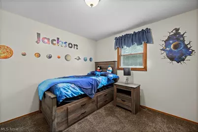 923 Hillside Drive, Amherst, OH 44001 - Photo 26