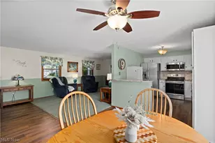 923 Hillside Dr, Amherst, OH 44001 - Photo 6