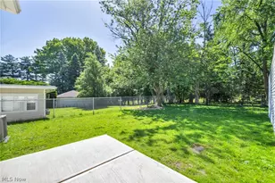 9313 Crestwood Dr, Loveland, OH 44130 - Photo 40