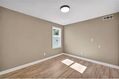 9313 Crestwood Drive, Loveland, OH 44130 - Photo 32