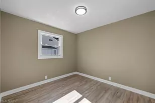 9313 Crestwood Dr, Loveland, OH 44130 - Photo 30