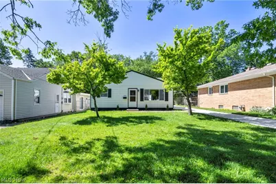 9313 Crestwood Drive, Loveland, OH 44130 - Photo 4