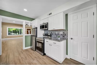 9313 Crestwood Drive, Loveland, OH 44130 - Photo 12