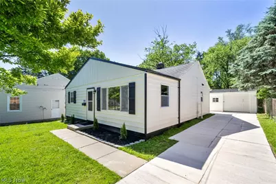 9313 Crestwood Drive, Loveland, OH 44130 - Photo 2