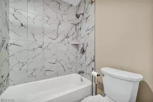 9313 Crestwood Dr, Loveland, OH 44130 - Photo 22