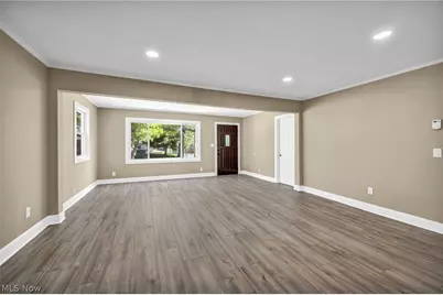 9313 Crestwood Drive, Loveland, OH 44130 - Photo 10